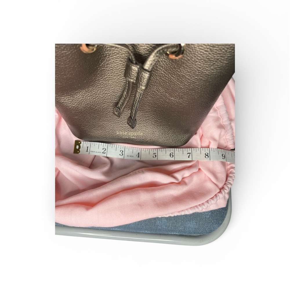 Kate Spade Eva small metallic gold bucket crossbody bag - Picture 10 of 11